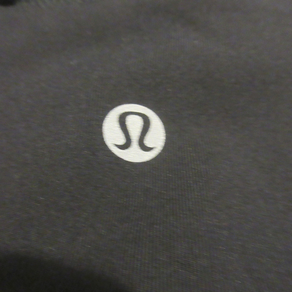 Lululemon On Your Mark Crop (23") Pant - Sz 2 - Picture 6 of 8